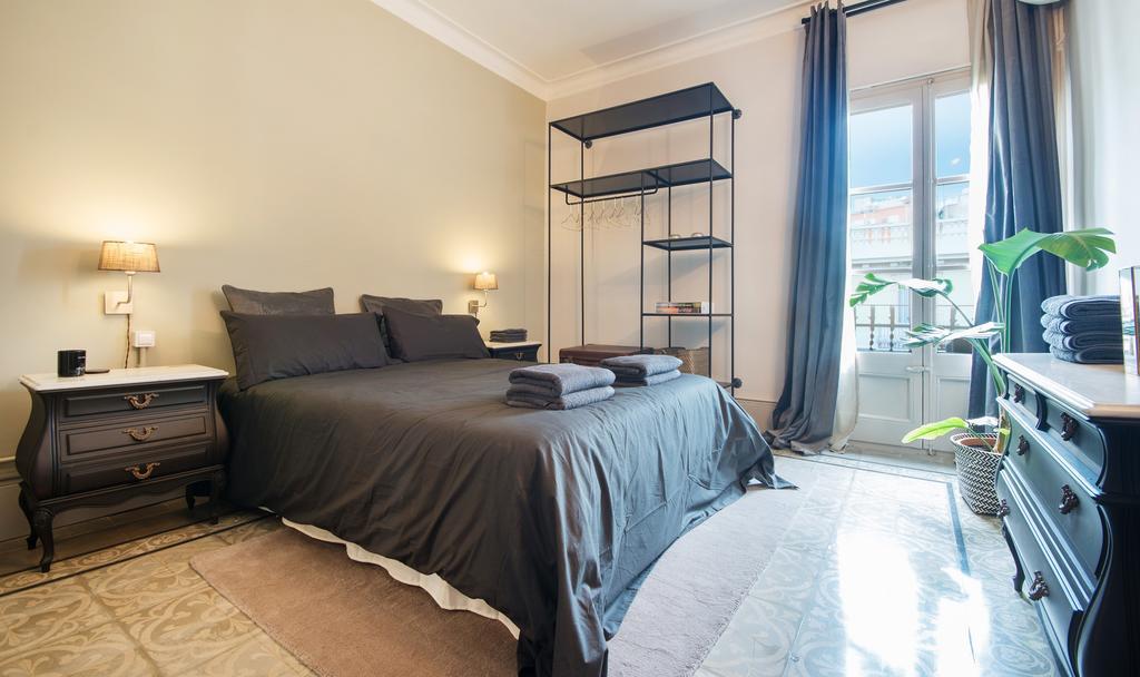 ברצלונה You Stylish Boutique Apartments מראה חיצוני תמונה